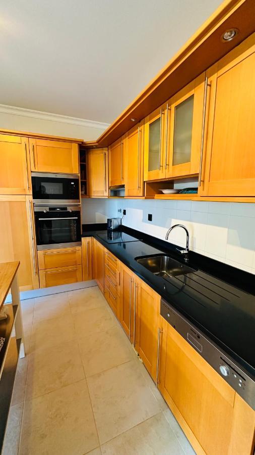 Amazing 2 Bedroom Apartment Near Beach With Pool Lagos Ngoại thất bức ảnh