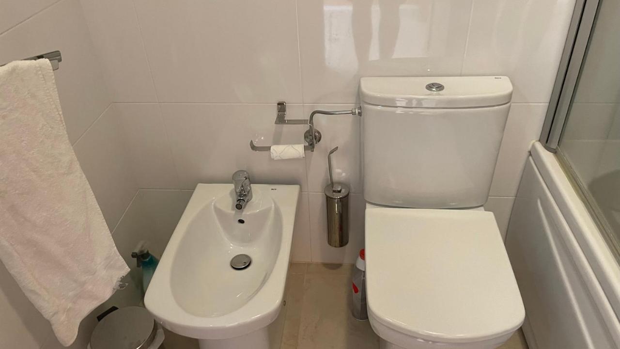 Amazing 2 Bedroom Apartment Near Beach With Pool Lagos Ngoại thất bức ảnh